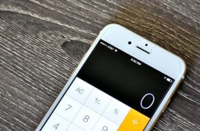 Cómo eliminar dígitos en la aplicación de calculadora de iPhone